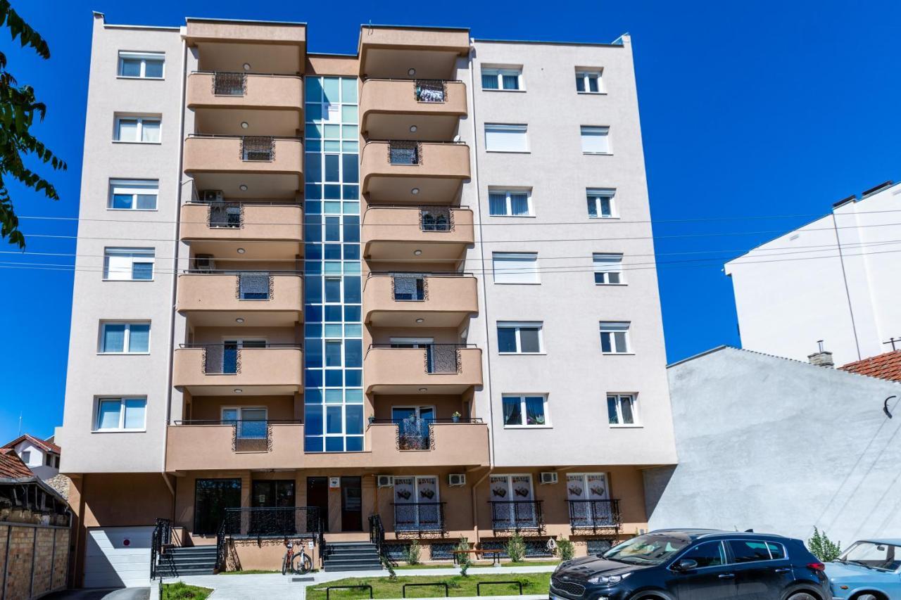 Mb Apartment Subotica Exterior foto